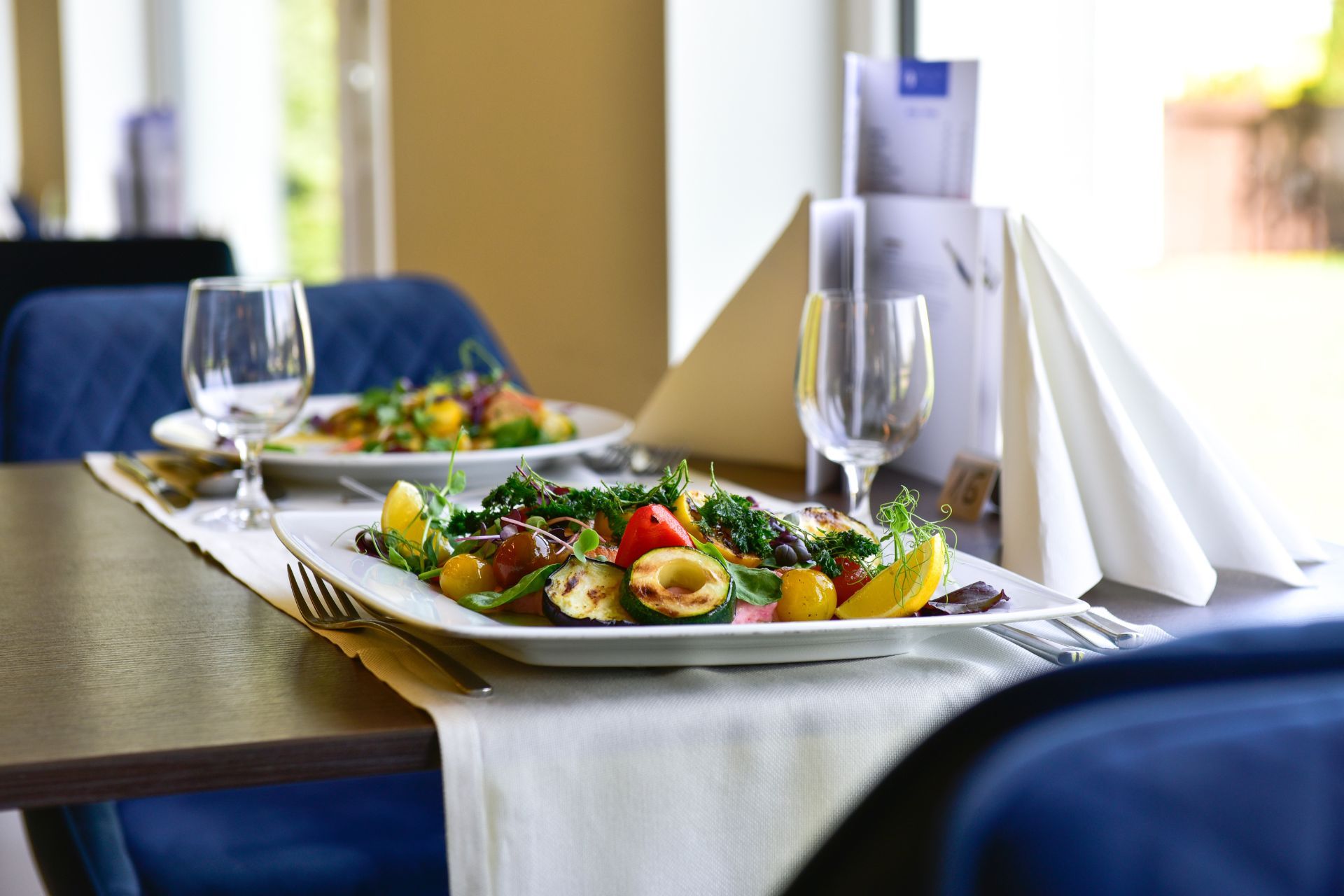 Tematikus vacsoraestek