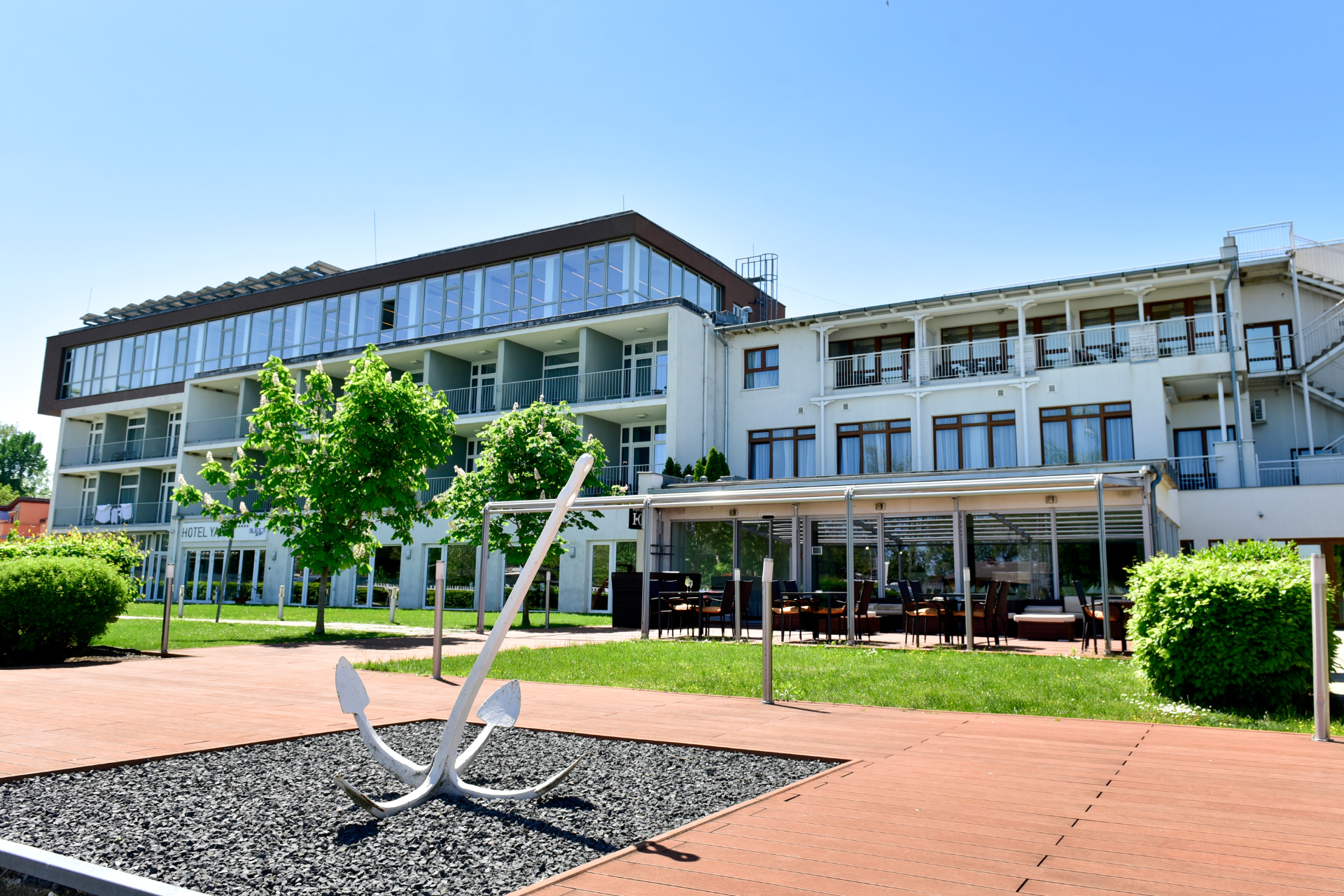 25% Év eleji előfoglalási kedvezmény